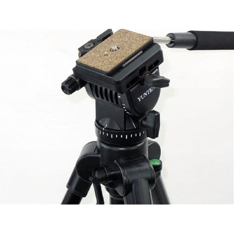 Yunteng VCT-880 Tripod 4