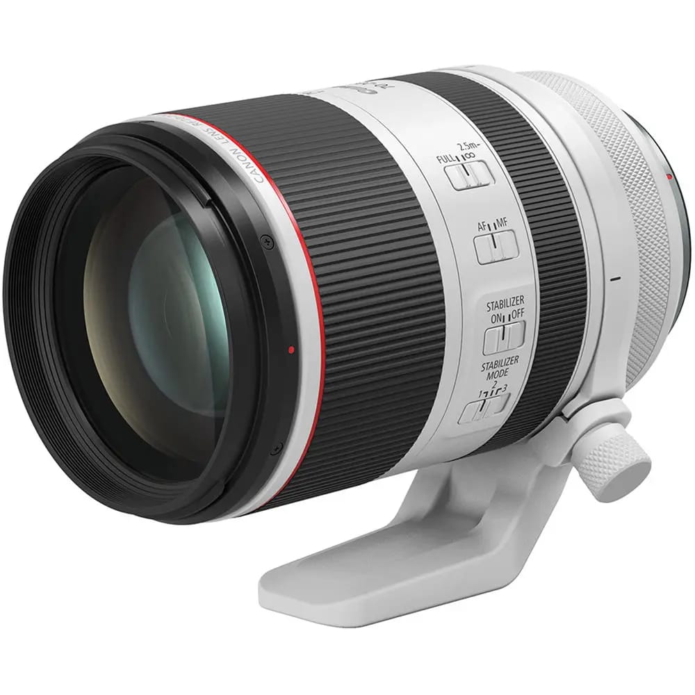 Canon RF 70-200mm f/2.8 L IS USM Lens with tripod mount